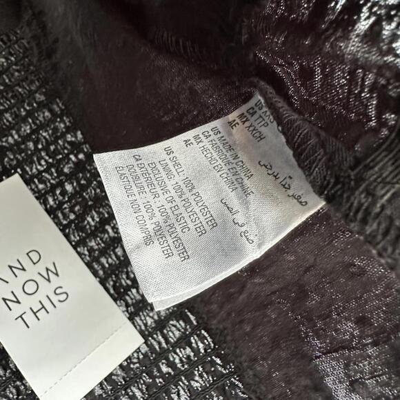 Dobby Dot Blouson Long Ruffle Sleeve Sweetheart Top And Now This Black NWT XXS - Picture 5 of 6